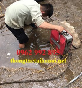 Thông tắc cống tại Phường Phú Đô