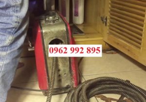 Thông tắc cống tại dịch vọng hậu