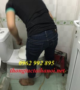 Thông tắc cống tại Phường Nghĩa Đô